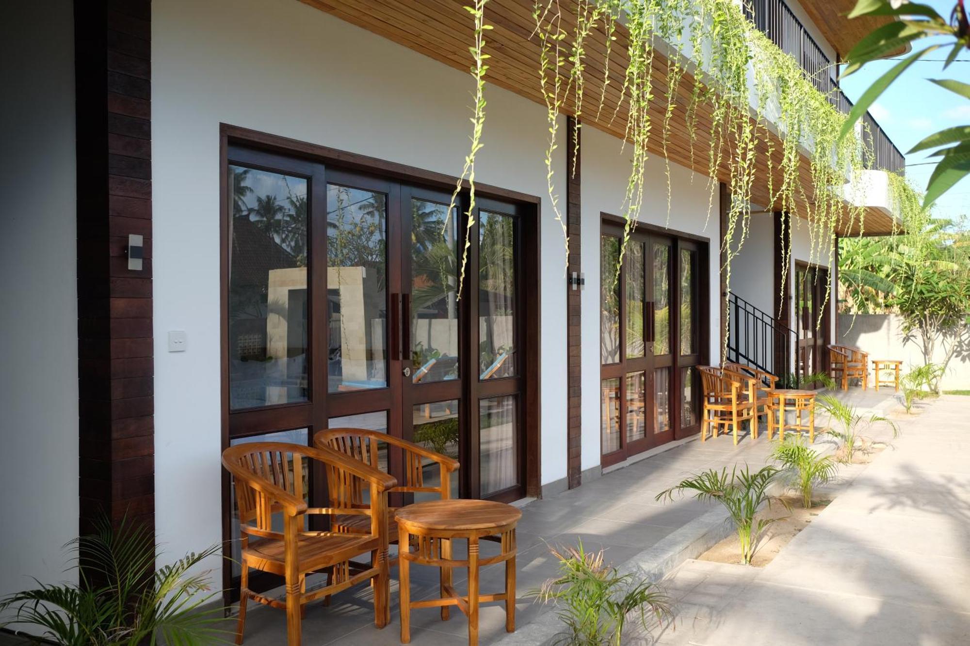 Dipenida Bali Hotel Batununggul Exterior photo